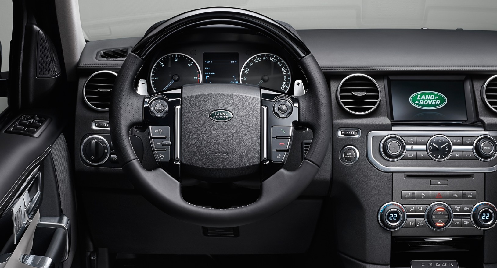 2028 Land Rover Discovery XXV Special Edition Interior