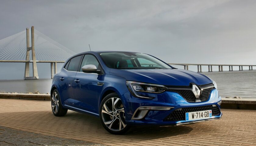 2028 Renault Megane Price